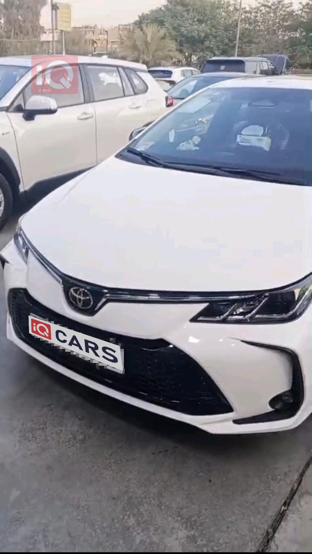 تۆیۆتا کۆرۆلا